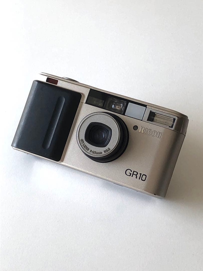 RICOH GR10 コンパクトフィルムカメラ