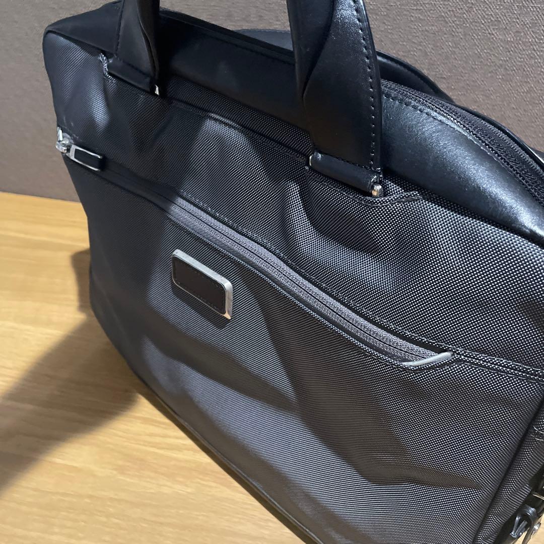 TUMI Arrive Sawyer Brief ソーヤー・レザー・ブリーフ