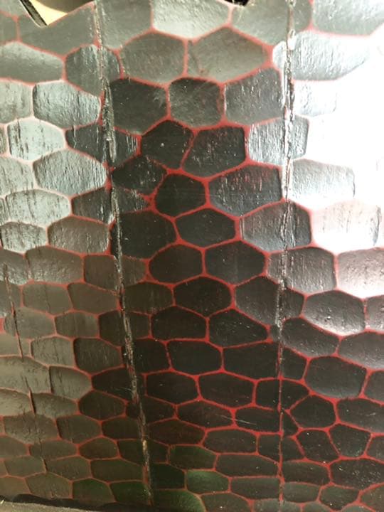 昭和戦前 天然木小物入れ2点 木彫り 花 立体網目模様 艶あり