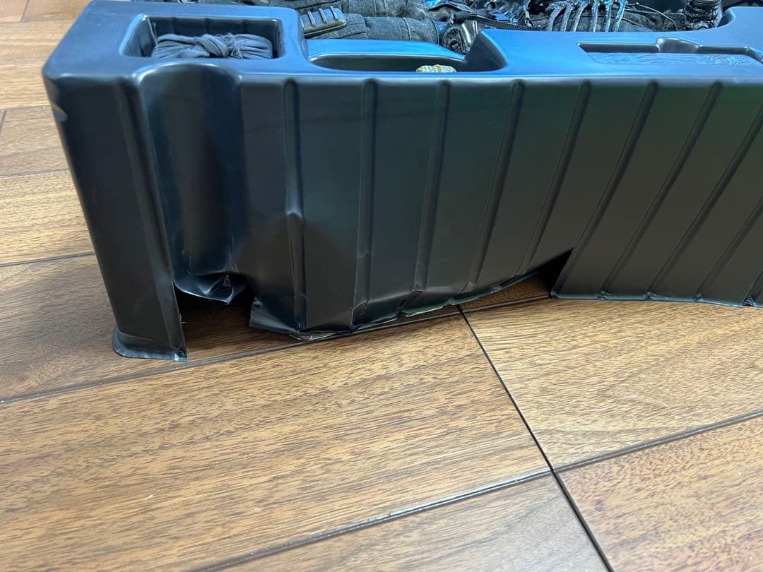 threezero カイマン ドロヘドロ フィギュア MHz限定DX版 小冊子付