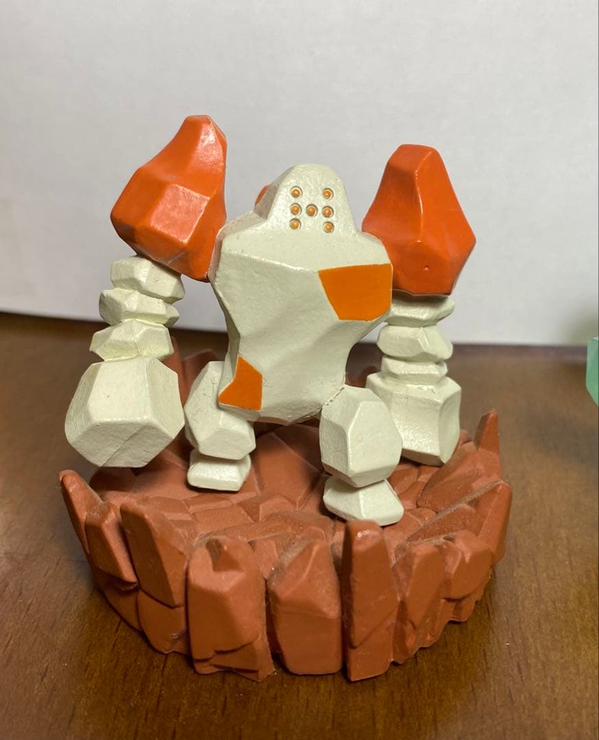 立体ポケモン図鑑 レジロック レジアイス レジスチル フィギュア