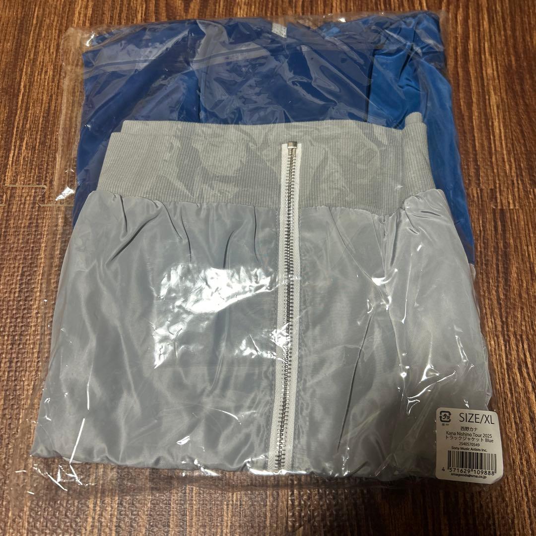 西野カナ グッズ3点セット(Tシャツ×2，ジャケット)