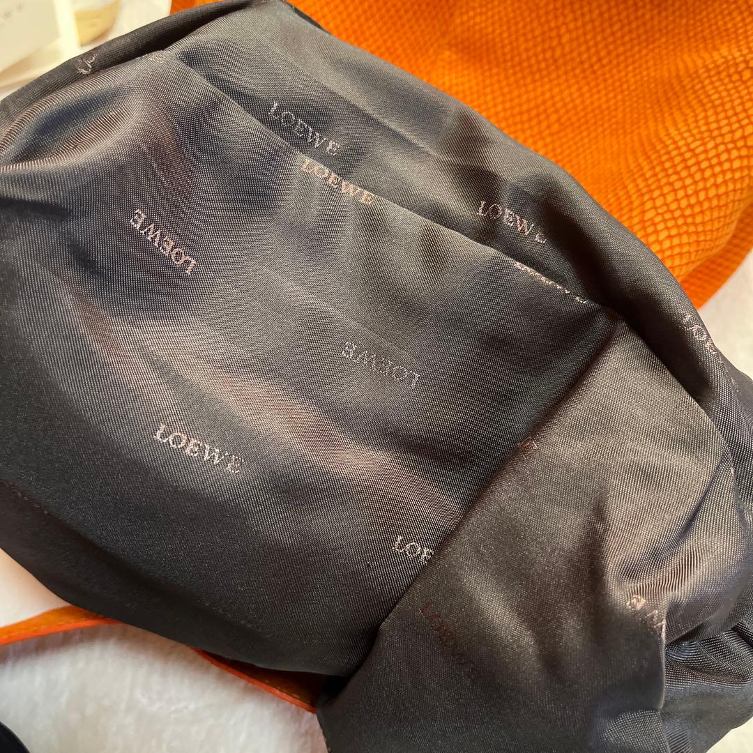 ロエベ LOEVE ショルダーバッグ　オレンジ