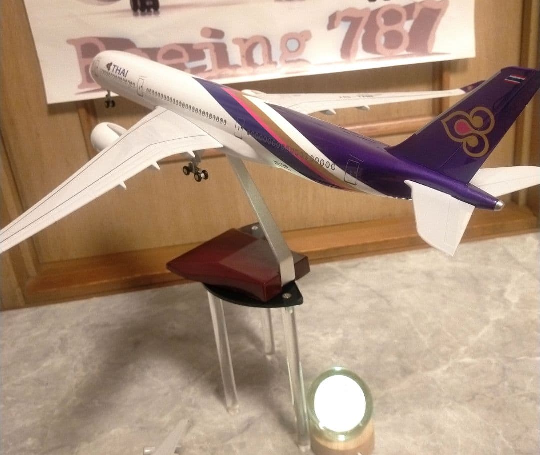 タイ国…Airbus、A350／約1/150 巨大Scale