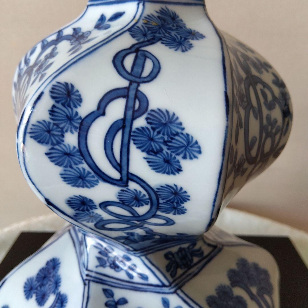 舘林源右衛門作　祥瑞手瓢型六角花瓶