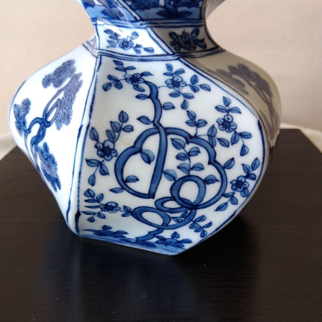 舘林源右衛門作　祥瑞手瓢型六角花瓶