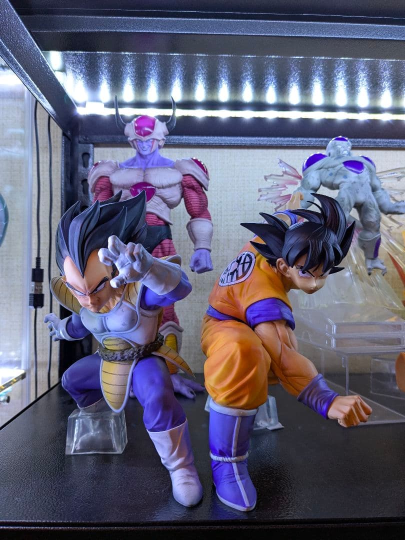 ドラゴンボール ガレージキット 孫悟空 ベジータ フィギュア