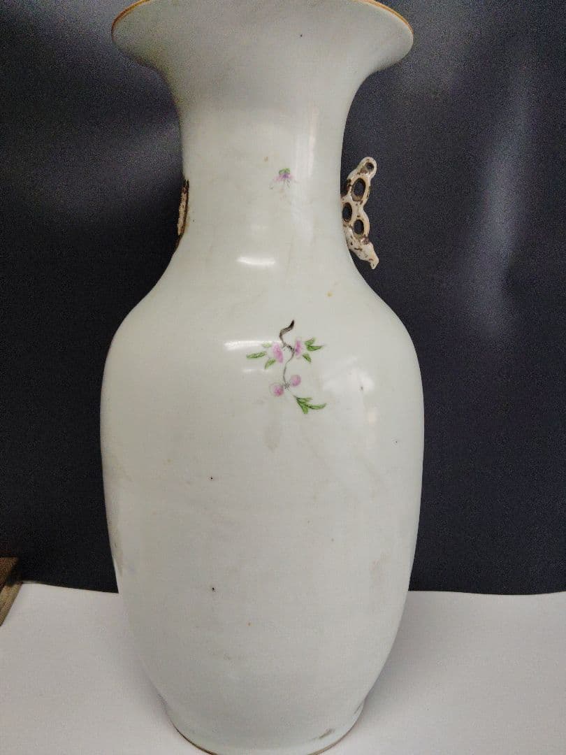 中国民国時期　粉彩 花鳥図 大瓶　高さ43cm　 ※耳の一つに欠損あり