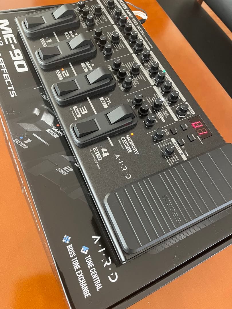 【美品】BOSS ボス ME-90 マルチ　BT&ACアダプター