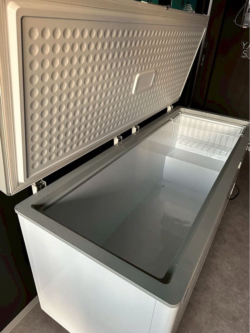 20日までの限定価格！大容量の横型冷凍ストッカー