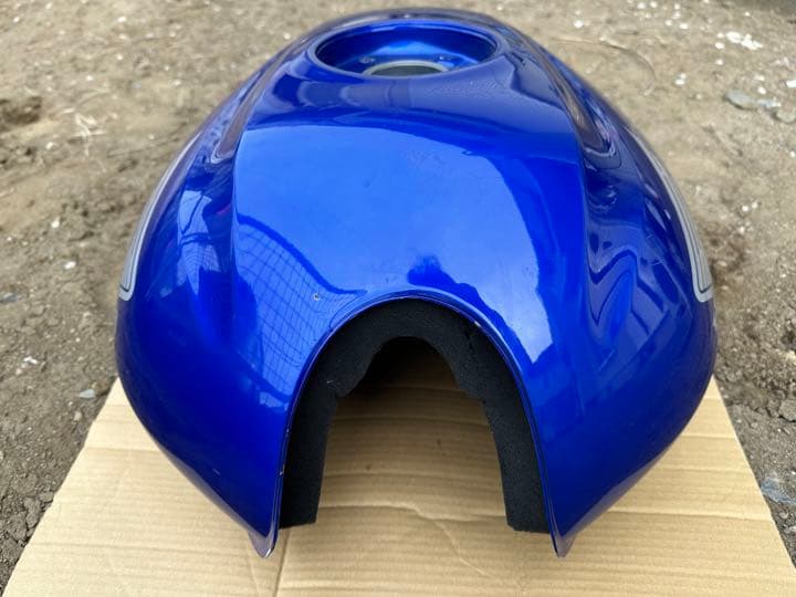 CB400SF NC39 タンク - メルカリ