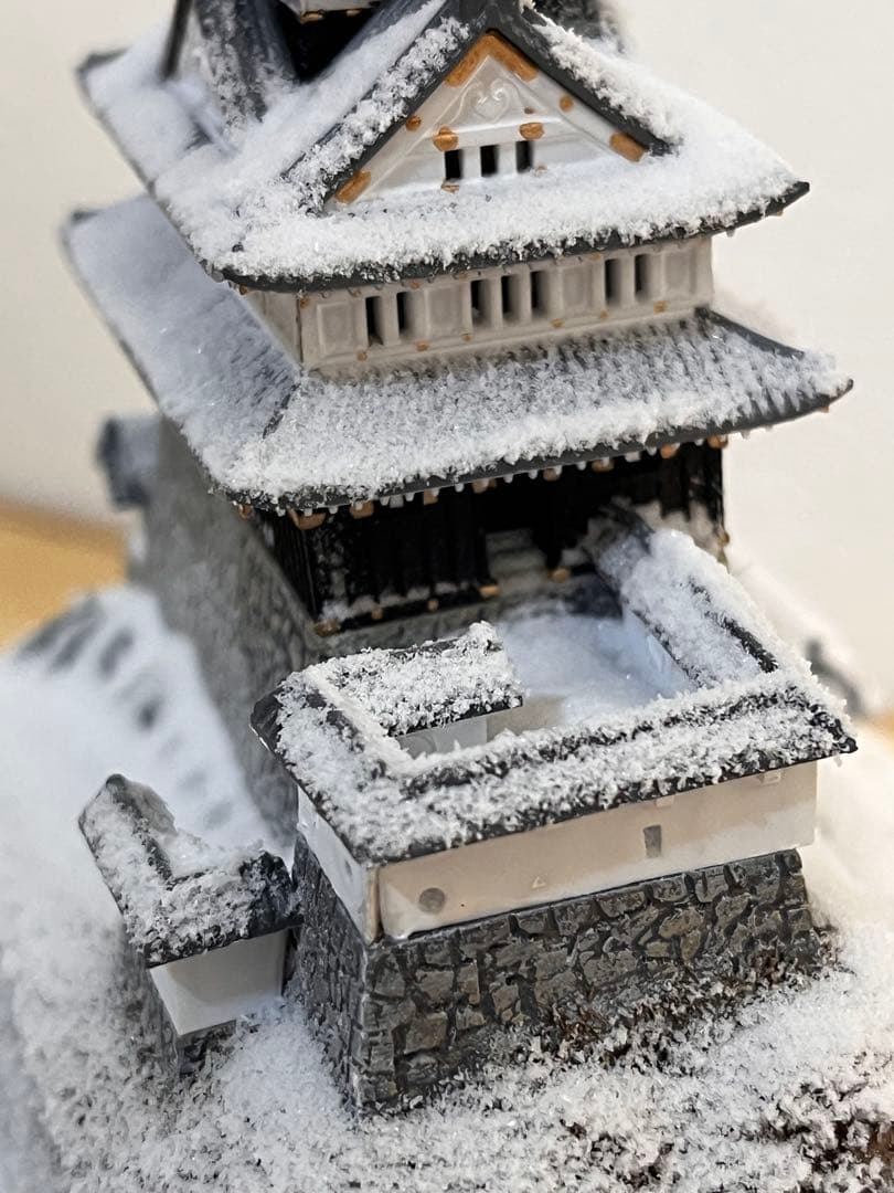 岐阜城　模型 プラモデル　組立済　完成品（雪　冬仕様）