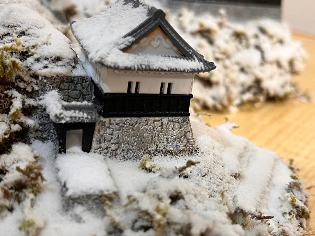 岐阜城　模型 プラモデル　組立済　完成品（雪　冬仕様）