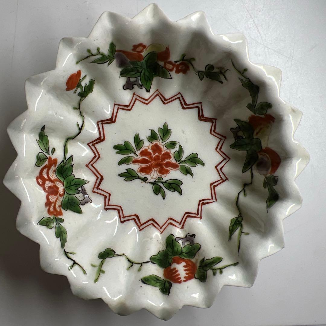 江戸中後期古伊万里赤絵花図 ギザギザ向付10客 木箱付