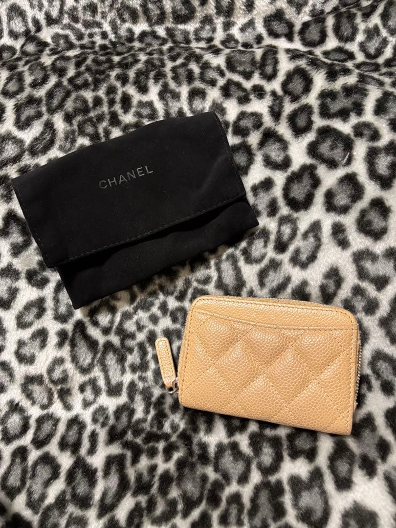 CHANEL ベージュ ケース 保存袋付き