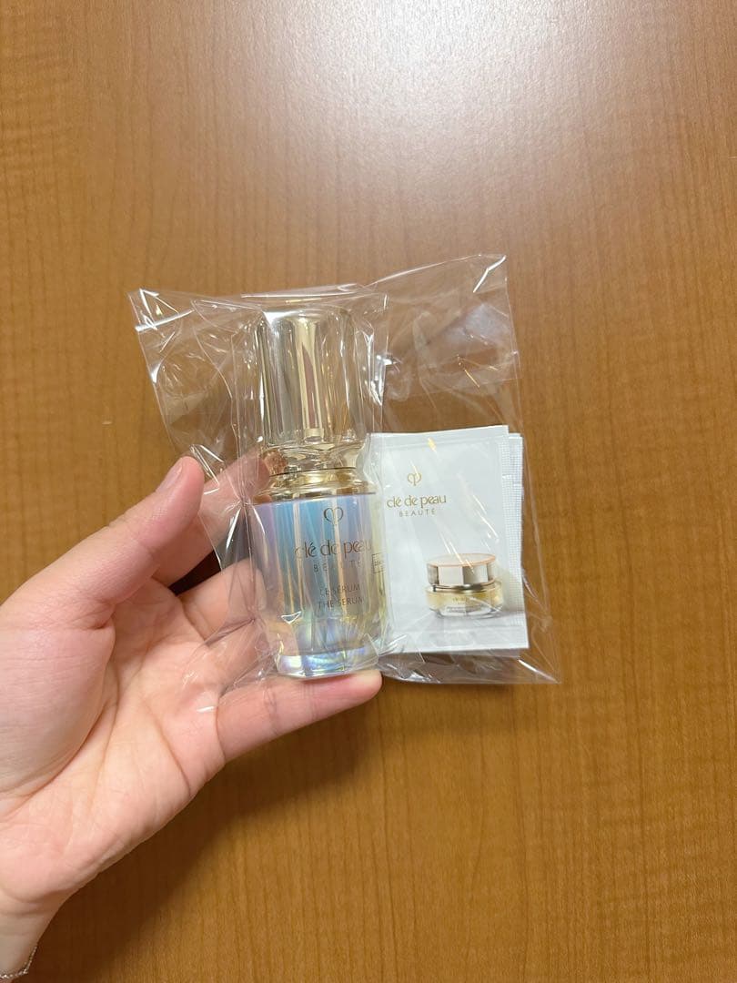 20350円相当⭐️クレ・ド・ポーボーテル・セラムII 30ml⭐️新品