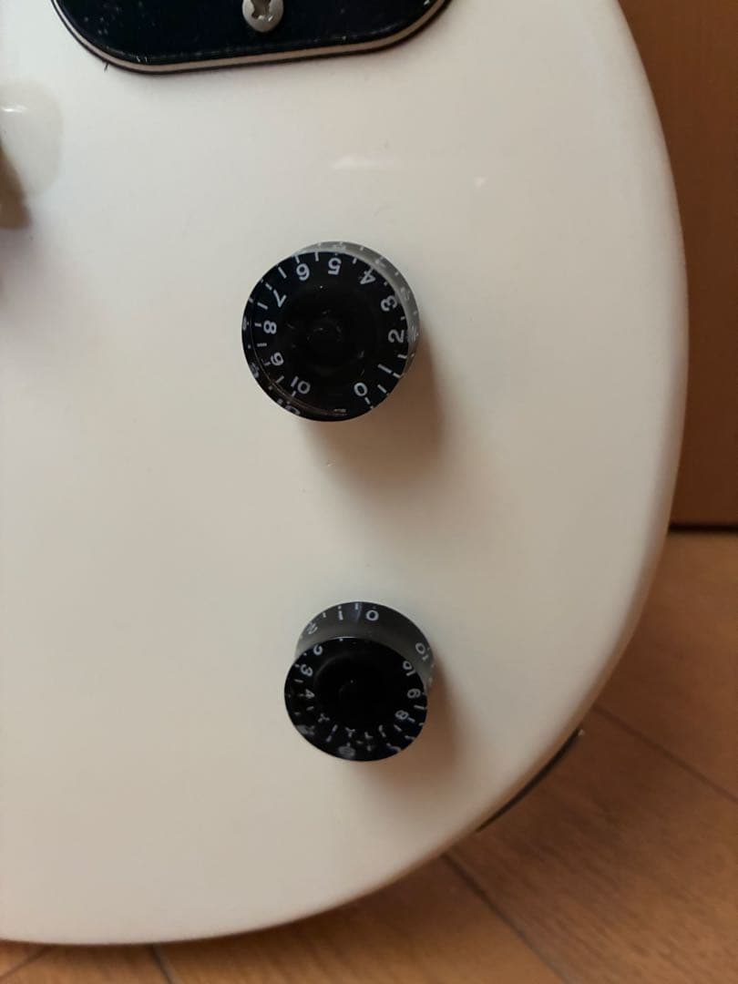 【自作】レスポールタイプ エレキギター ホワイト