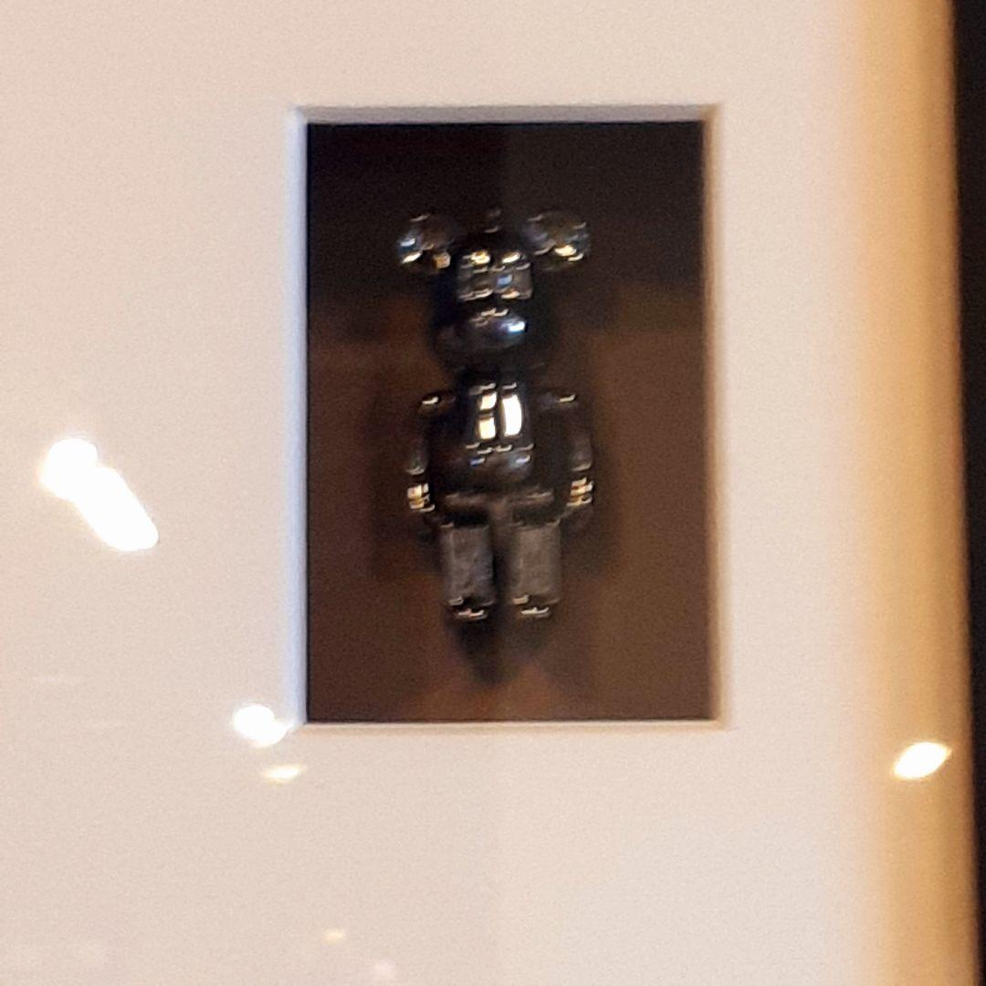 輸入雑貨　希少　ベアブリック　フィギア入り　特殊アートパネル