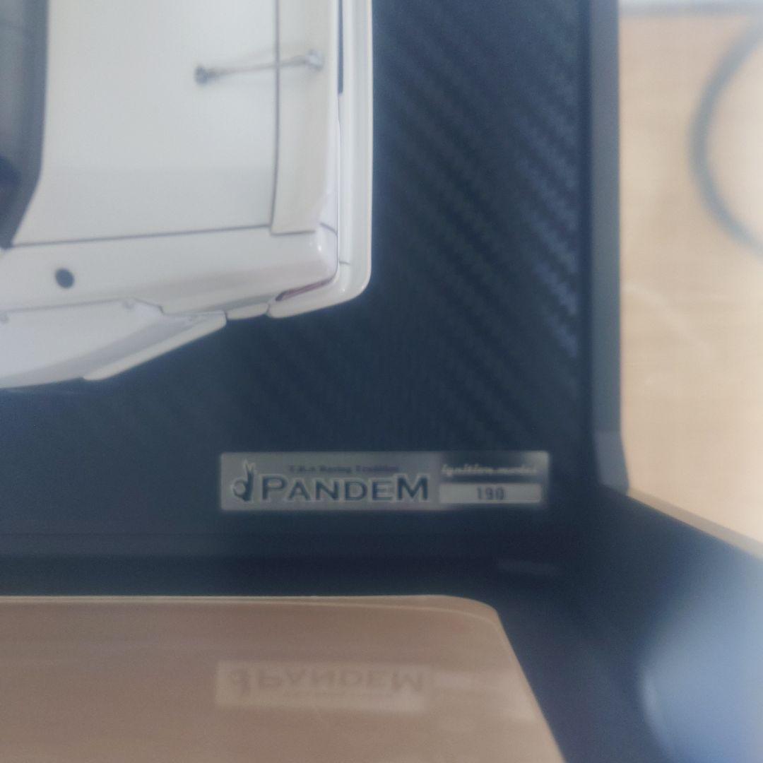 や*ん様 1/18 PANDEM 190 (ホワイト) [IG3774]