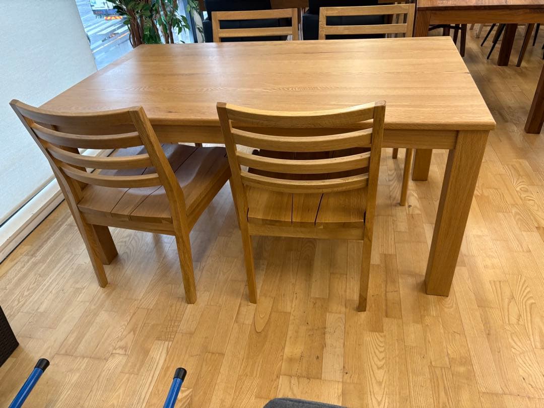 M100　新城家具　ダイニング５点セット　ダイニングテーブル　幅1500ｍｍ