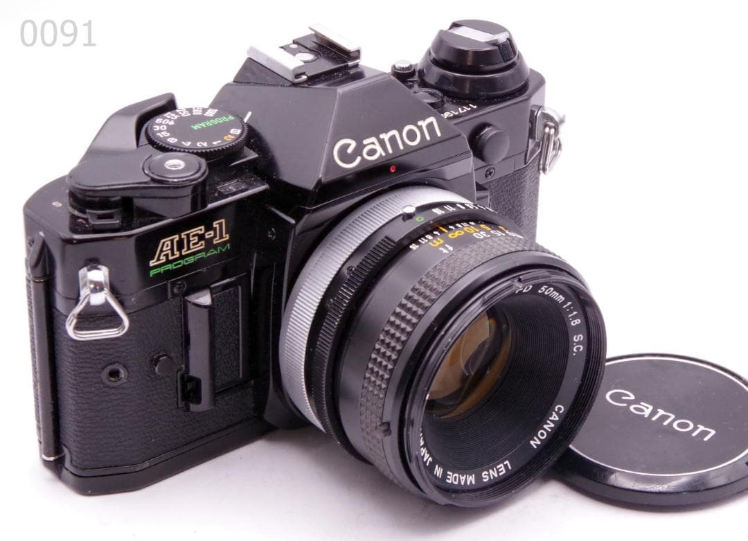 Canon AE-1ブラック+FD 50mm f1.8 鳴きなし完動極美品