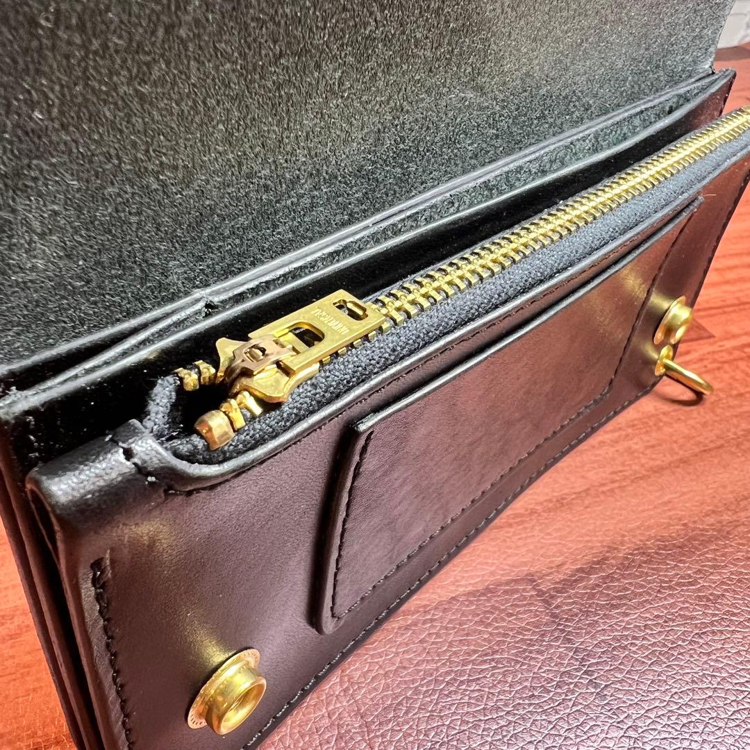 【トラッカーウォレット ロング 3層】 ブラック ゴールド universal