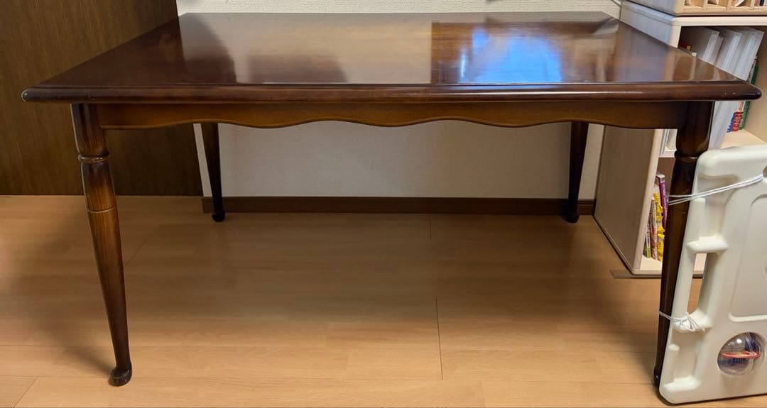 猫脚　キツツキ飛騨産業　ダイニングテーブル　天然木カバ単板