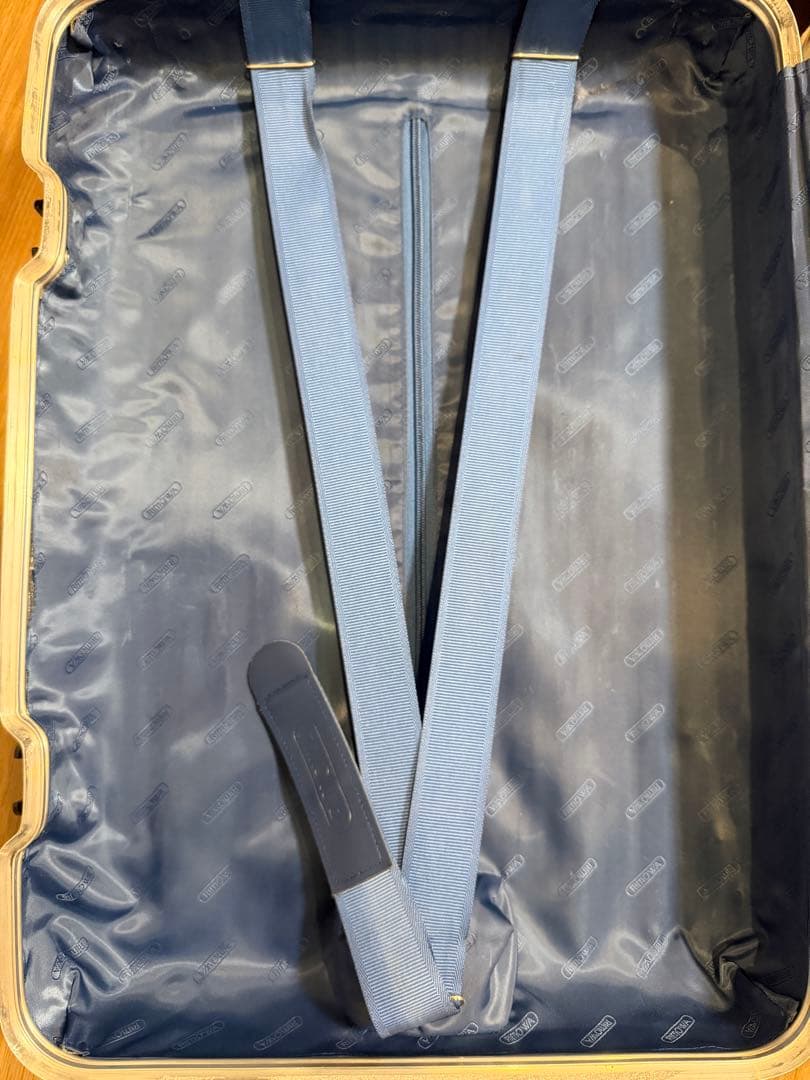 ◎希少◎ RIMOWAリモワ☆トパーズ☆機内持ち込み2輪TSAロック