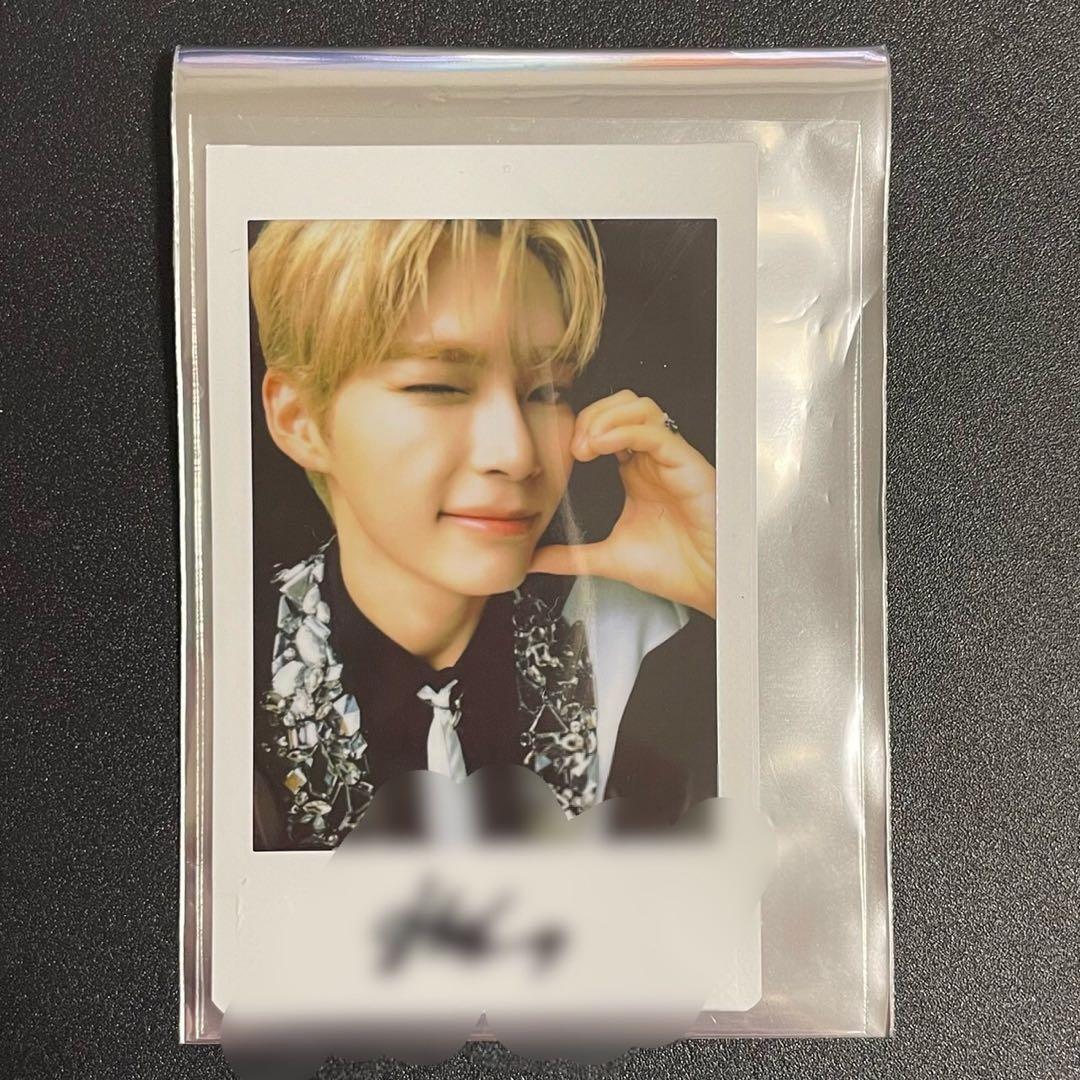 ゼベワン ZB1 ワルツ CD 購入特典 B賞 直筆 サイン チェキ ハンビン ゼベワン ZB1 ワルツ CD 購入特典 B賞 直筆 サイン チェキ ハンビン