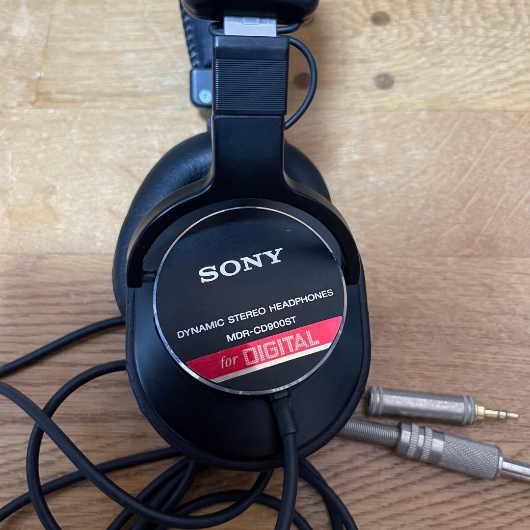 SONY MDR-CD900ST スタジオモニターヘッドフォン モニターヘッドホン SONY MDR-CD900ST 高解像度のクリアな音質 音楽