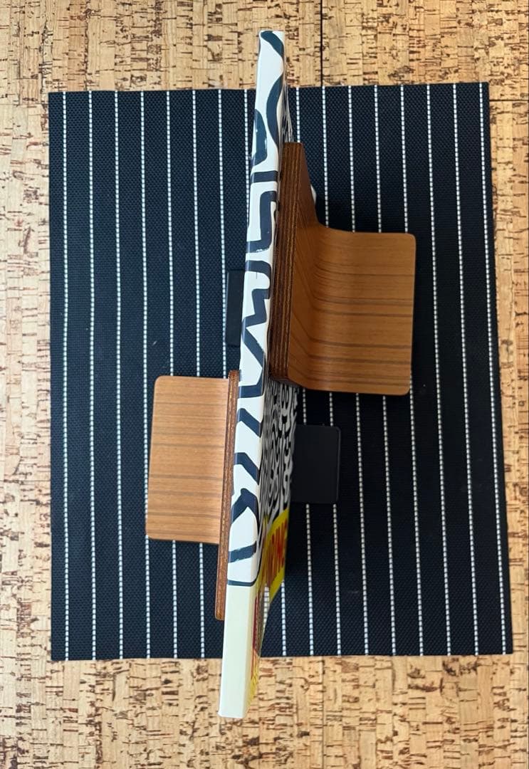 キース・ヘリング Keith Haring 2000年 展示会図録 - メルカリ