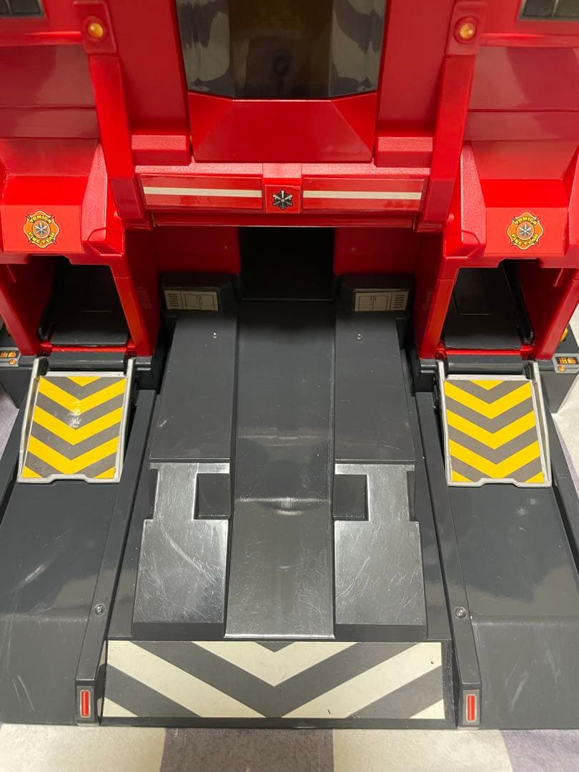 トミカ大型おもちゃまとめ売り