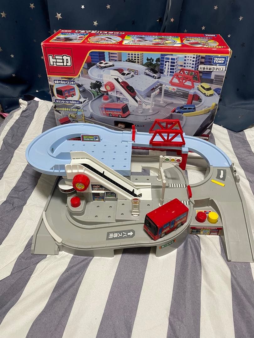 トミカ大型おもちゃまとめ売り