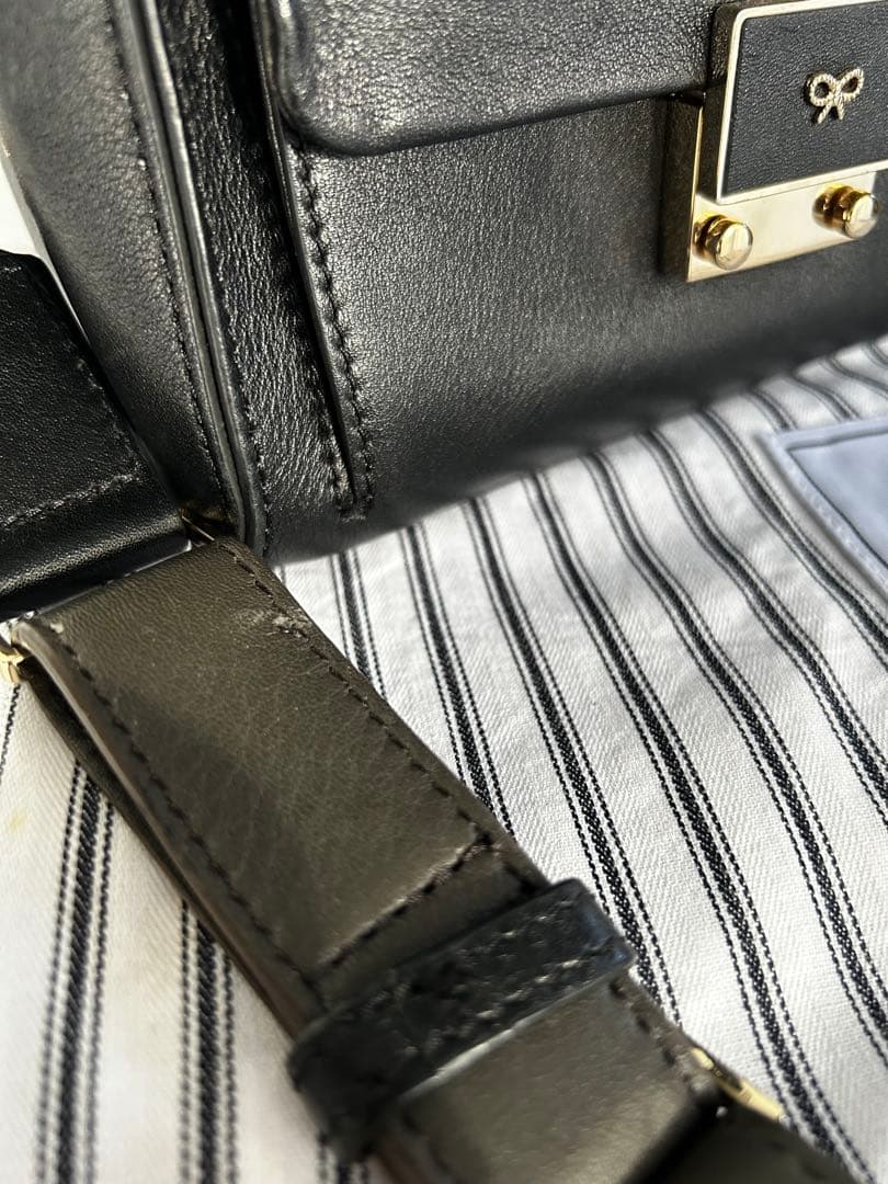 【kumako様】ANYA HINDMARCH 黒 レザー ショルダーバッグ