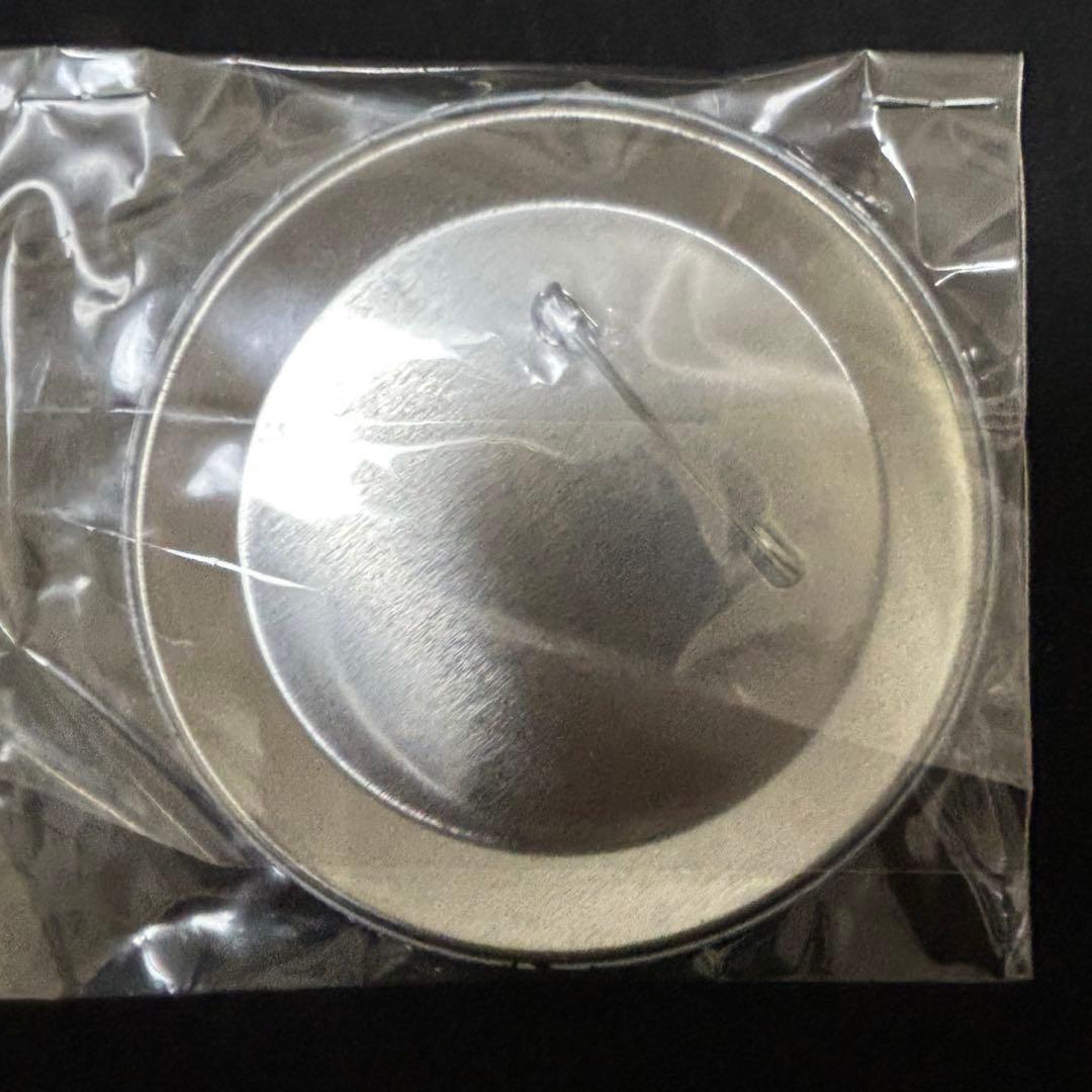 ジョニィ・ジョースター 缶バッジ　ウルトラジャンプ　当選品　スティールボールラン