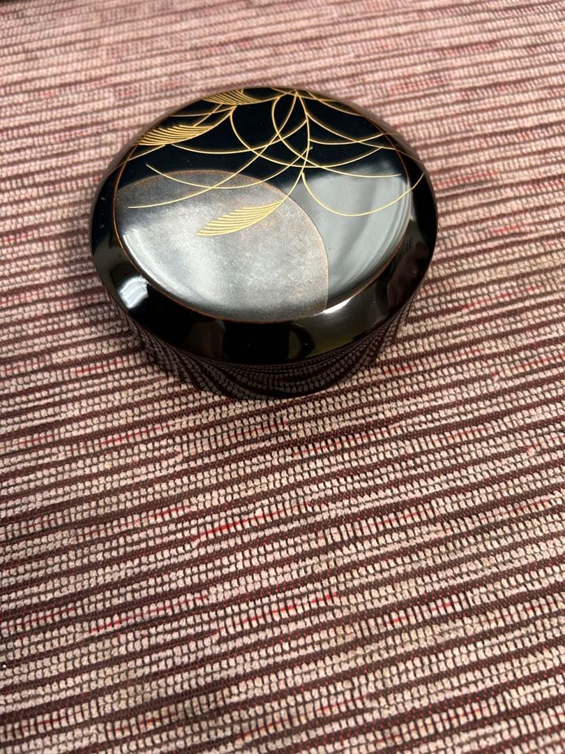 茶器 茶道具 香合 溜面取　武蔵野蒔絵　錫縁　谷川真斎作