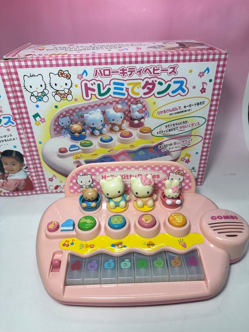 希少 ハローキティ サンリオ ドレミでダンス