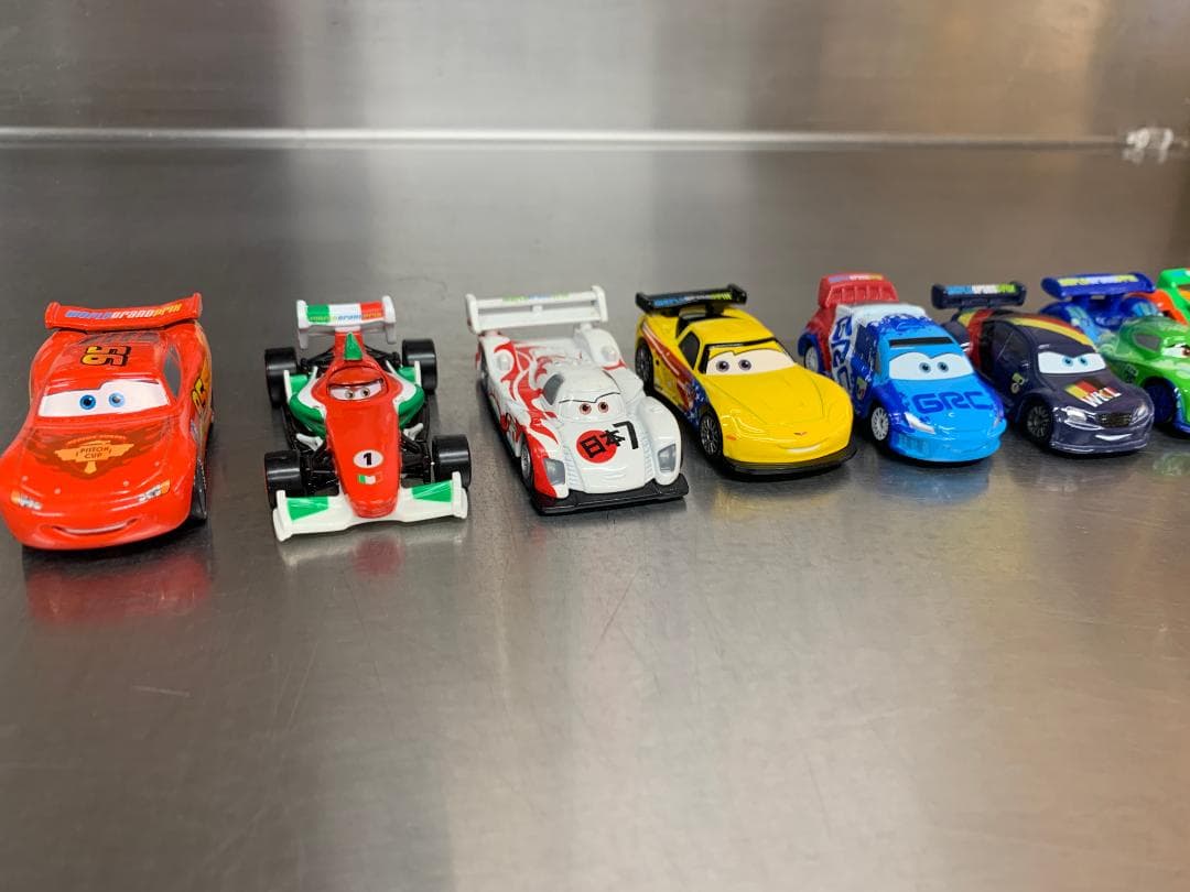 カーズ トミカ ワールドグランプリ 11台セット 中古美品 - メルカリ