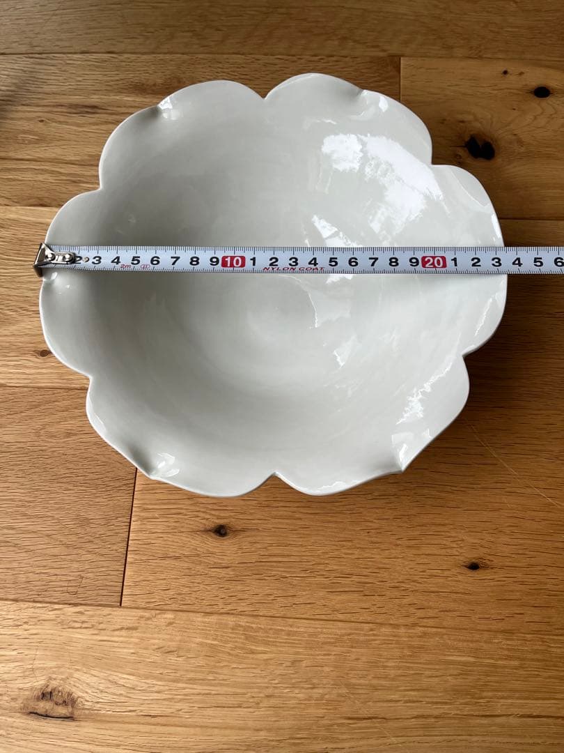 川瀬竹志造 白磁花輪花鉢 共箱 作家物