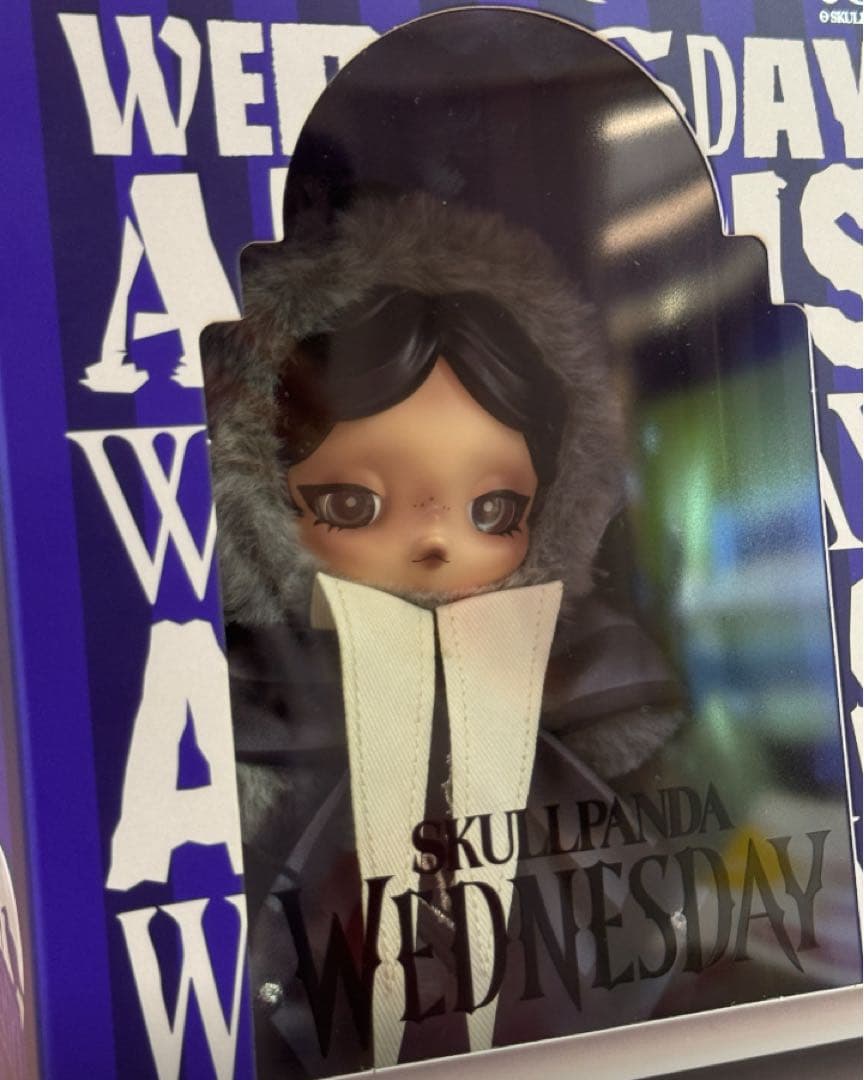 SKULLPANDA x Wednesday ぬいぐるみ ネ ヴァーモア学園制服