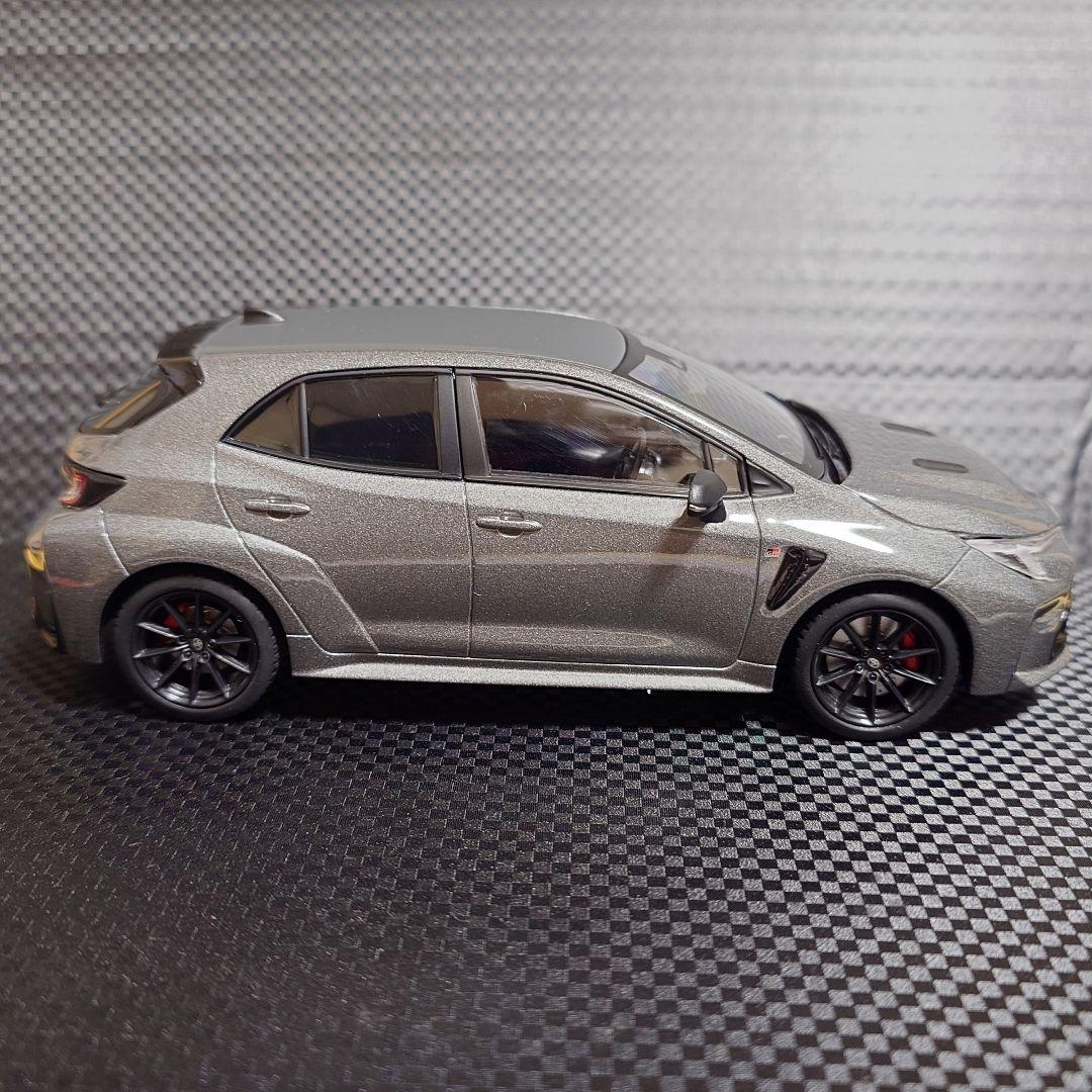 トヨタ GRカローラ プレシャスメタル 1L5 カラーサンプル 非売品