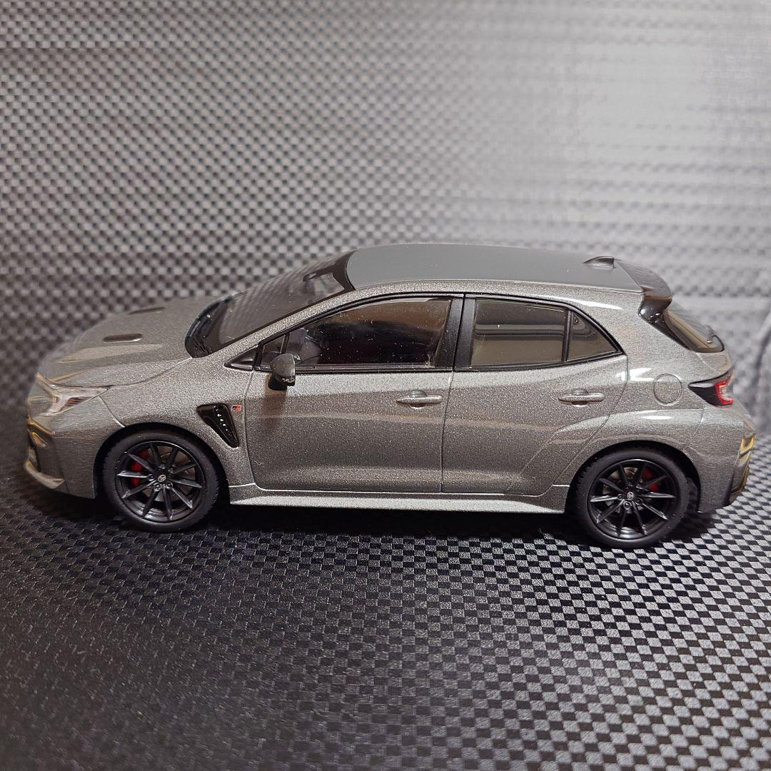 トヨタ GRカローラ プレシャスメタル 1L5 カラーサンプル 非売品