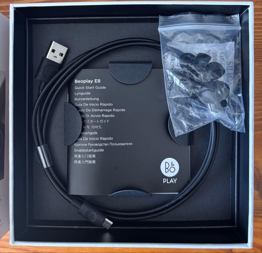 ジャンク】Beoplay E8 ワイヤレスイヤホン バングアンドオルフセン