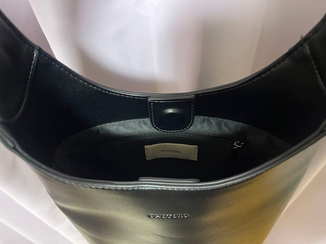 ohotoro Snail Bag ブラック