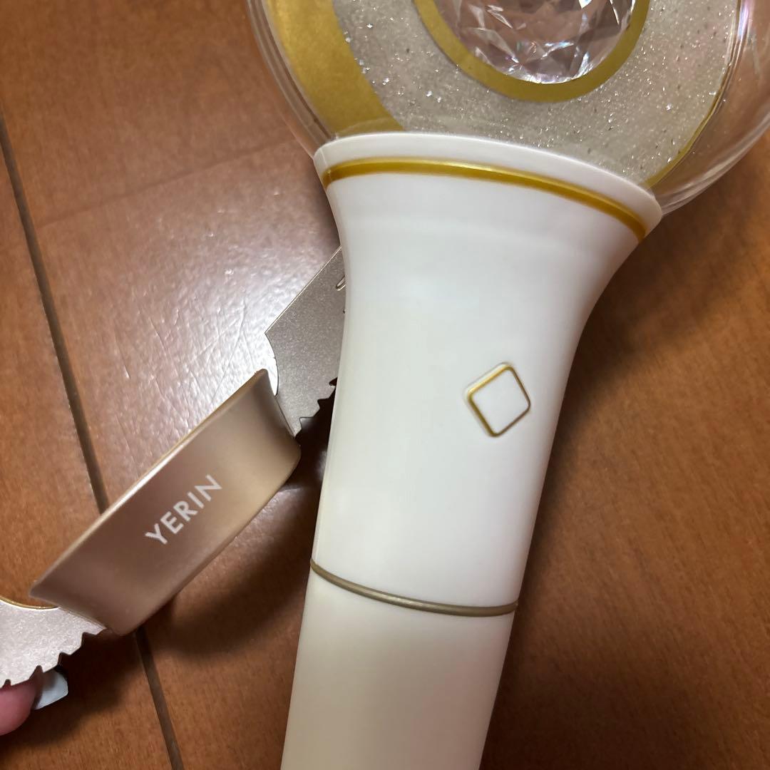 GFRIEND ヨチン 日本公式ペンライト イェリンアクセサリー付き