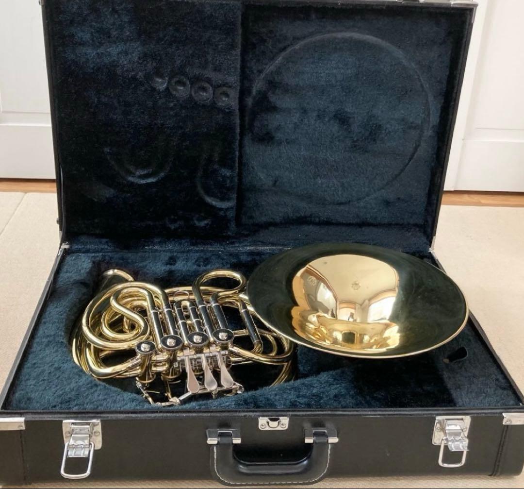 YAMAHA フレンチホルン YHR-567D ケース付き