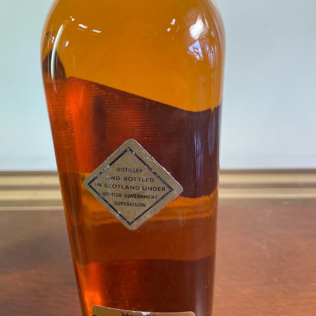 ジョニーウォーカー 黒ラベル 赤ラベル ウイスキー特級 未開封 70年代