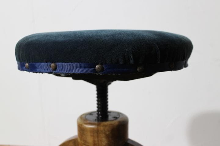 アンティークドクターチェア 丸椅子 スツール 楢 ナラ材 ベロア生地 張替済み