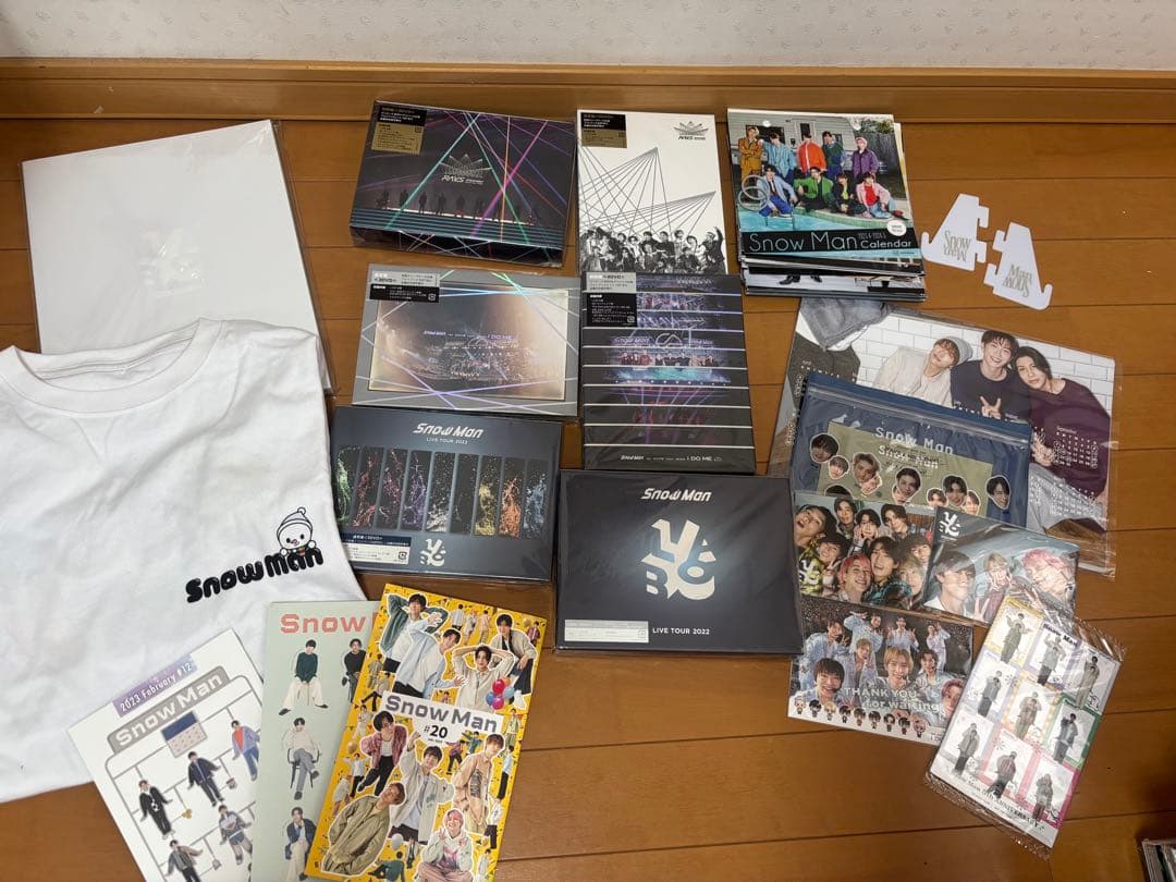 新品】Ado エーディーオーを見せつけろ！ロックなロンT CDJ24/25