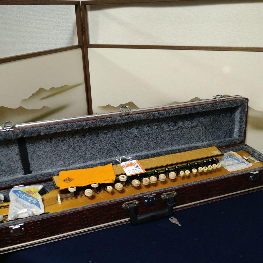 A878 菊八重 大正琴 F28HSハードケース付 KIKUYAE−HARP螺鈿